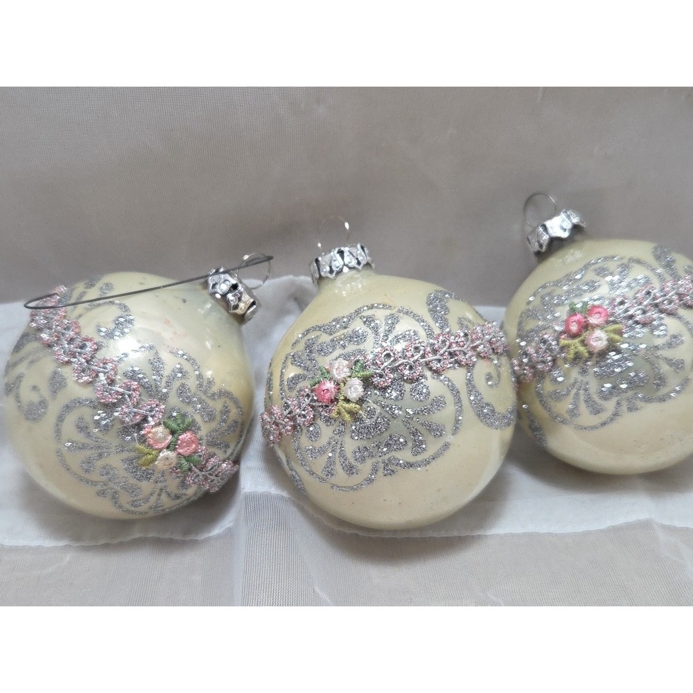 Set of 3 Vintage Handmade Glass OrnamentsSilver Roses